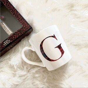 • “G” Monogrammed Mug • NWOT ☕️ 2/$10 Item